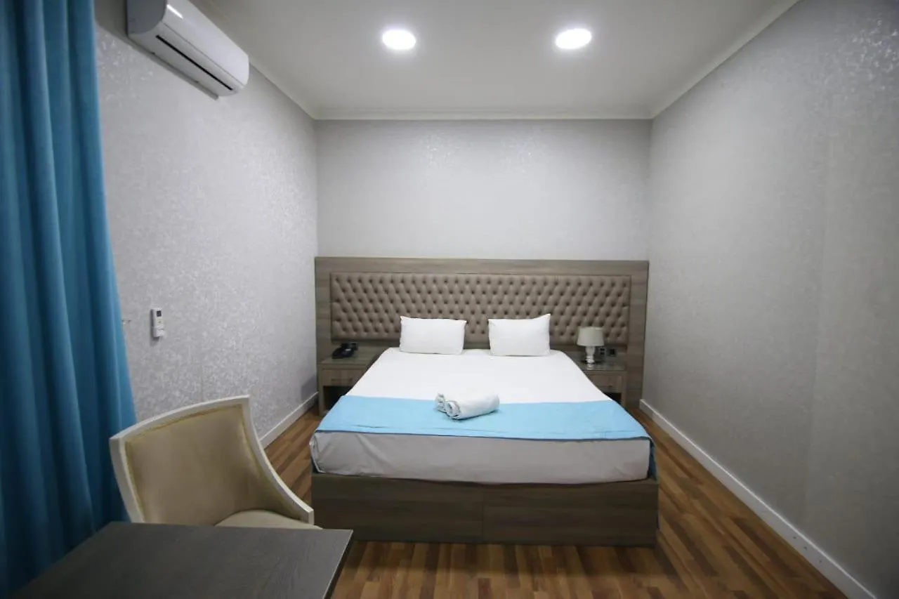 Empire Baku Hotel